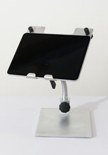 Laden Sie das Bild in den Galerie-Viewer, iPad tabletstand
